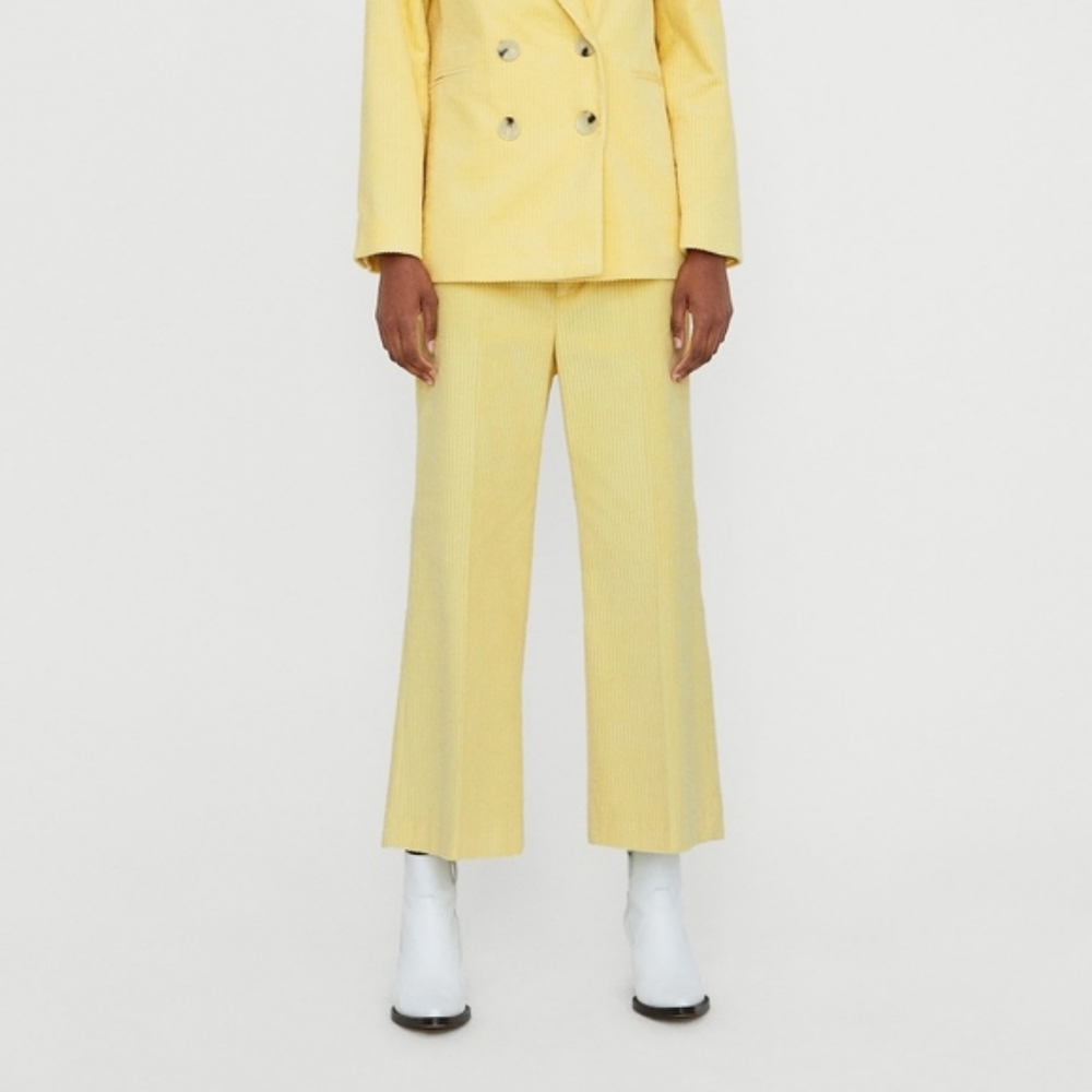 Zara Yellow Corduroy Fit and Flair Cropped Pants